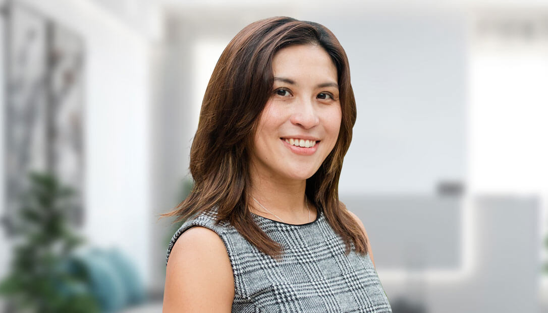 Colon Cancer Surgeon – Dr Sharon Koh Zhiling